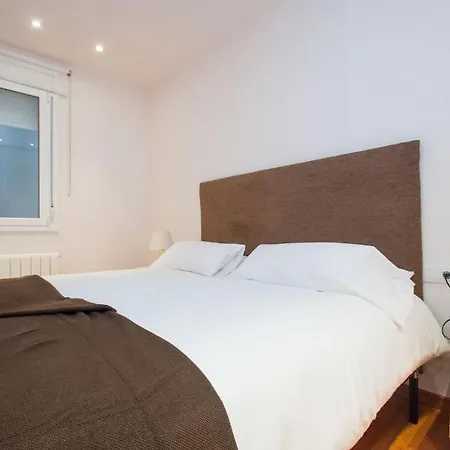 Autentic Monumental Apartment