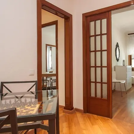 Autentic Monumental Apartment Barcelona