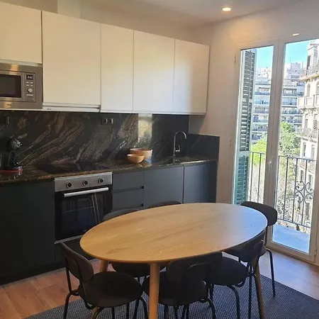 Apartment Autentic Monumental Barcelona