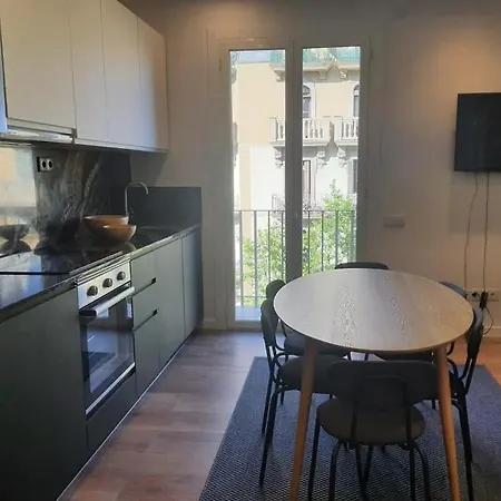 Autentic Monumental Apartment Barcelona